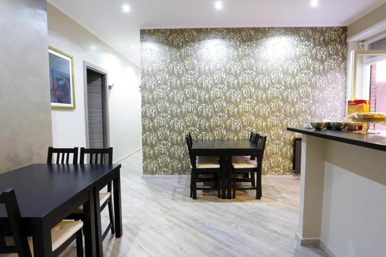 Domus Pio XI Bed & Breakfast Roma Dış mekan fotoğraf