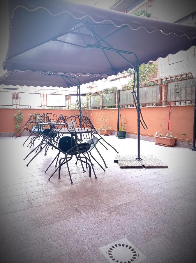 Domus Pio XI Bed & Breakfast Roma Dış mekan fotoğraf
